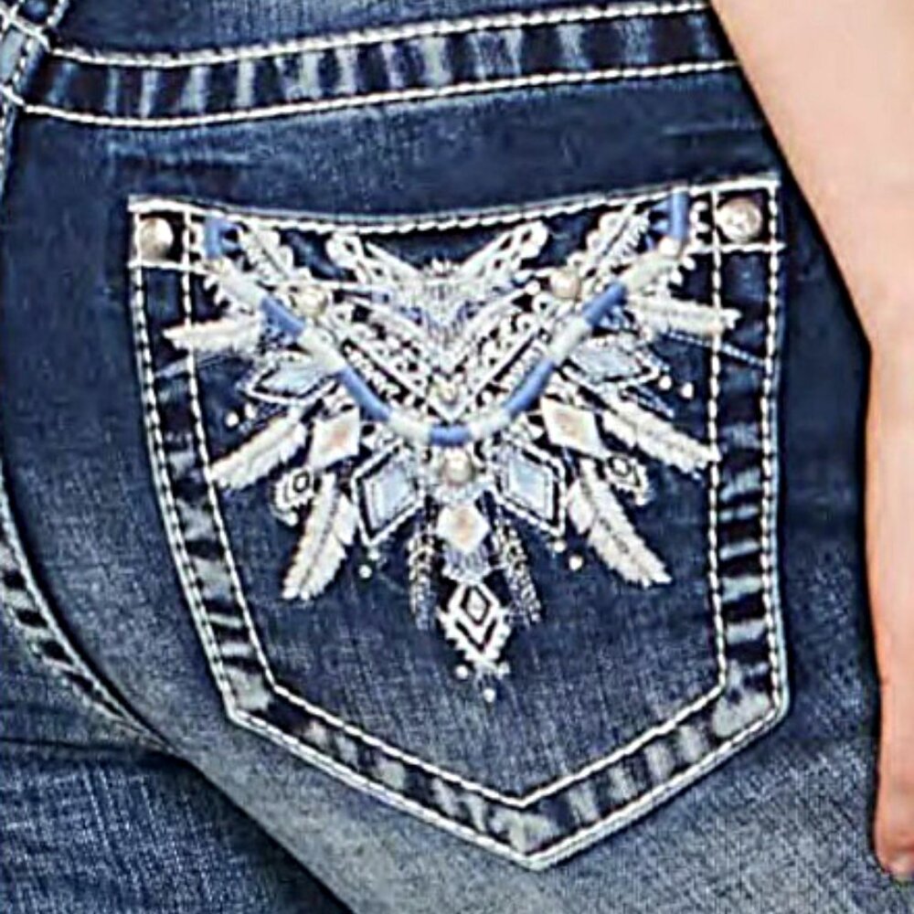 NWT, GRACE IN LA EASYFIT BOOTCUT JEANS SIZE 28